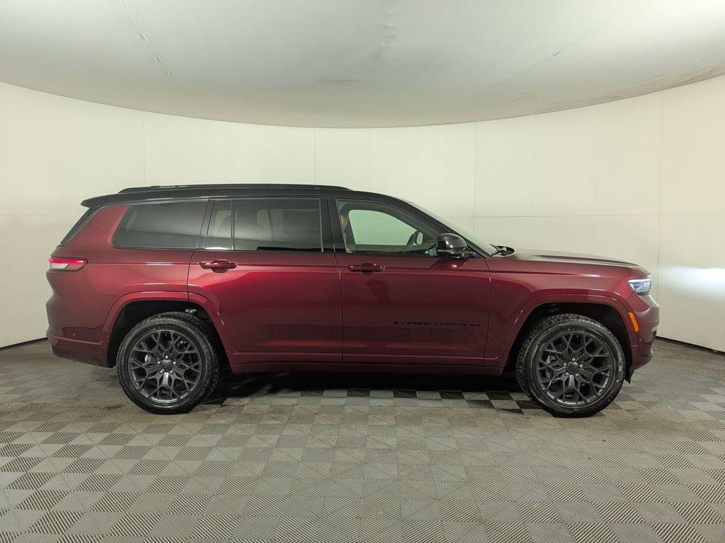 new 2025 Jeep Grand Cherokee L car, priced at $62,989