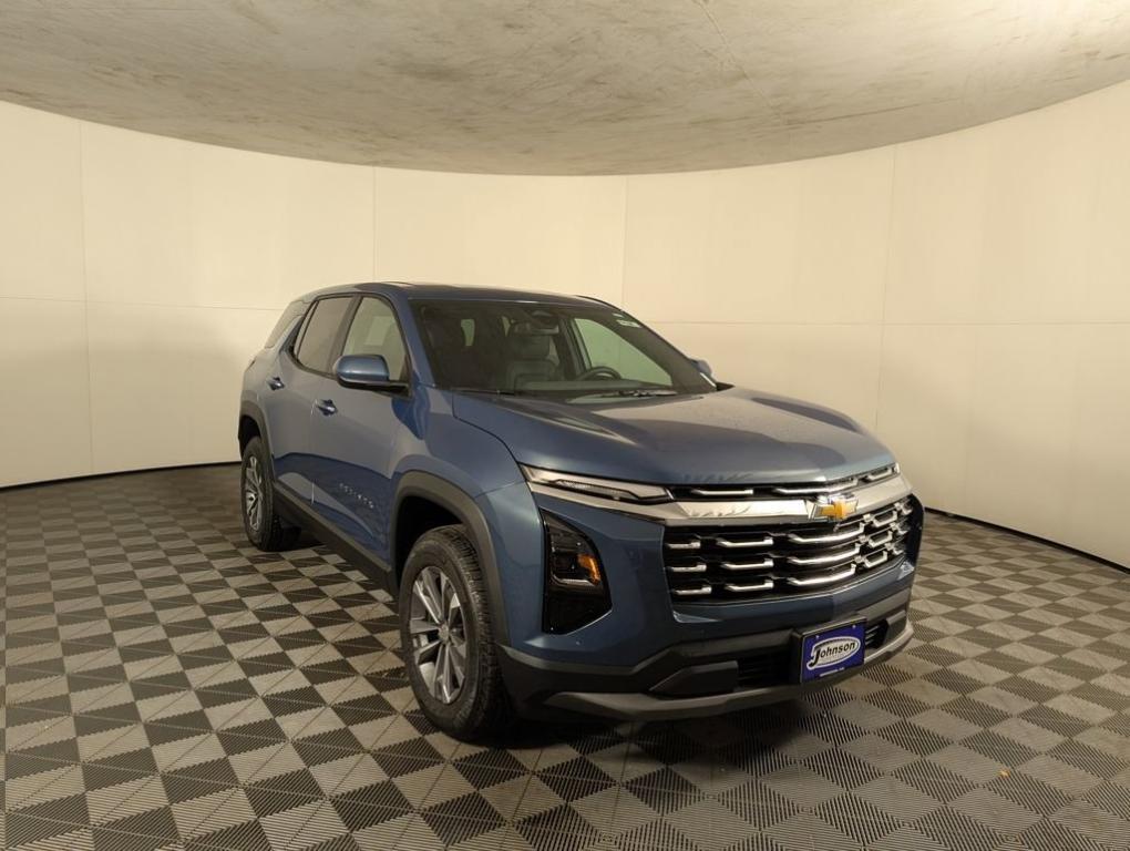 new 2026 Chevrolet Equinox car, priced at $33,910