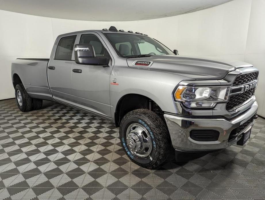 new 2024 Ram 3500 car, priced at $72,176