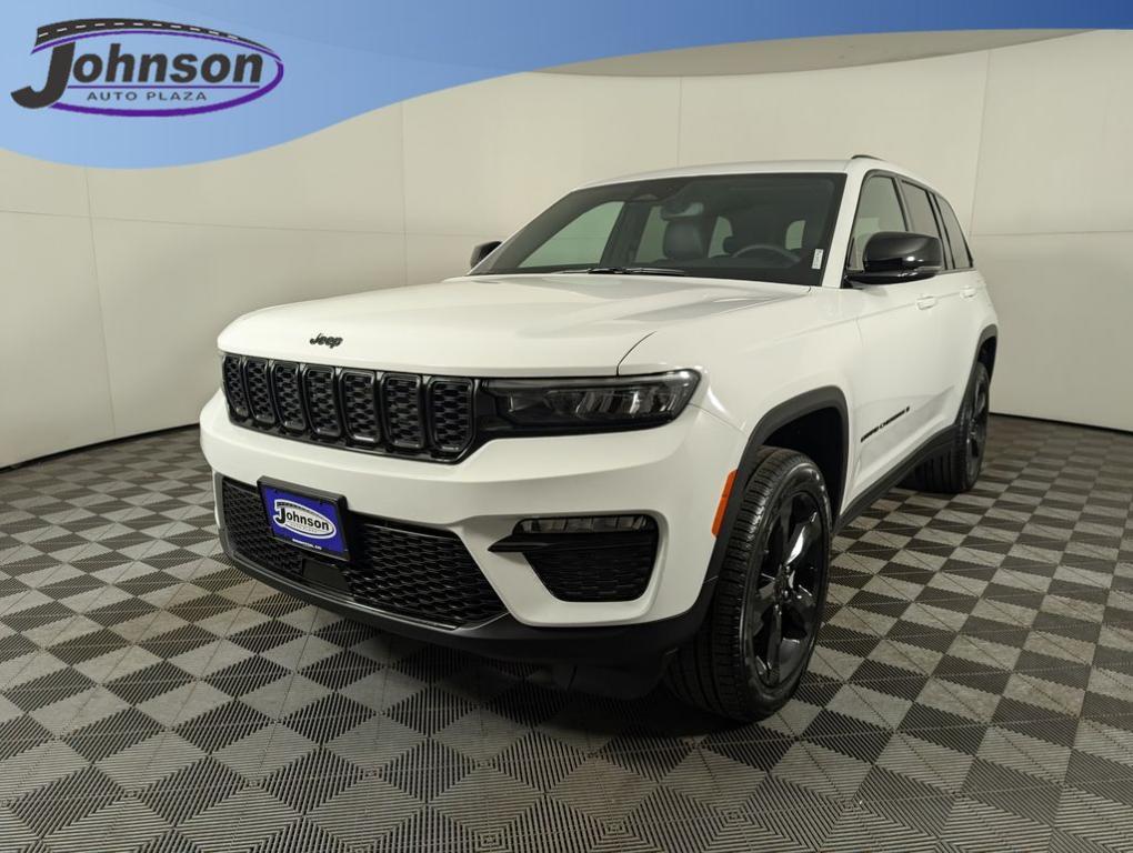 used 2024 Jeep Grand Cherokee car, priced at $40,988