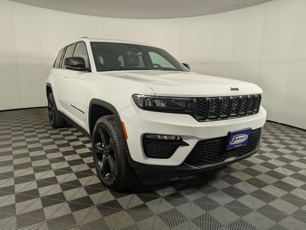 used 2024 Jeep Grand Cherokee car, priced at $40,988