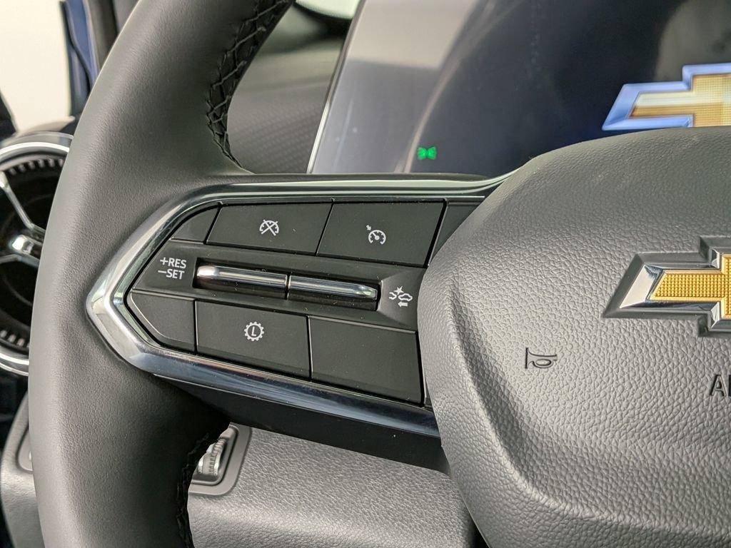 new 2026 Chevrolet Equinox car, priced at $34,944