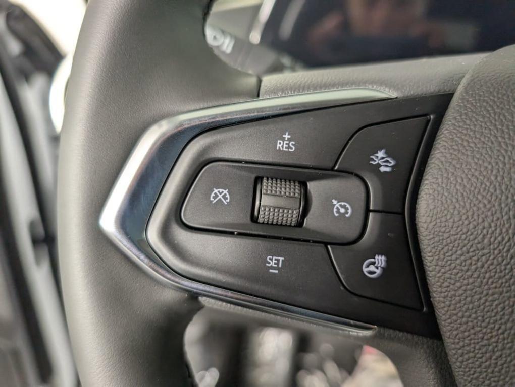 new 2025 Chevrolet Trax car, priced at $25,584