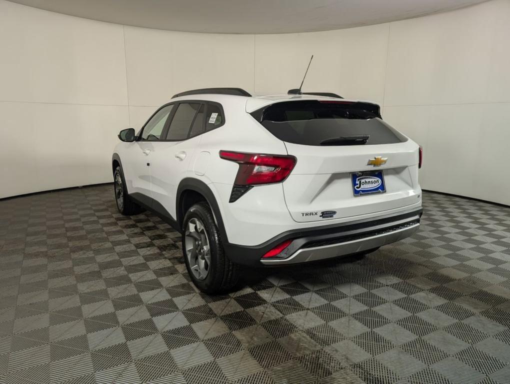 new 2025 Chevrolet Trax car, priced at $25,584