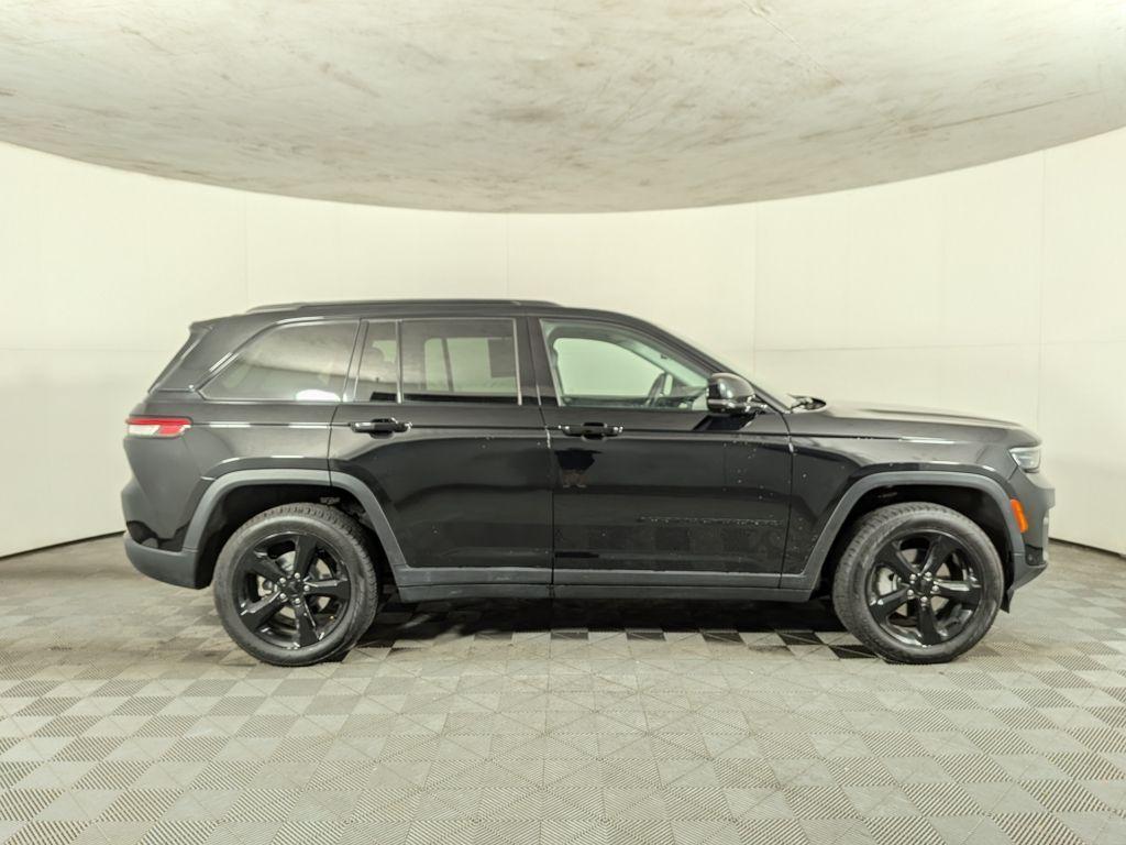 used 2023 Jeep Grand Cherokee car, priced at $28,488