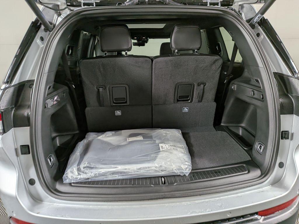 new 2025 Jeep Grand Cherokee L car, priced at $47,720