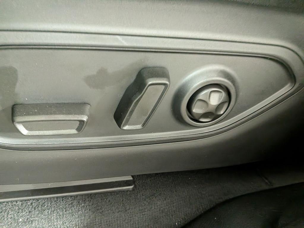 new 2025 Jeep Grand Cherokee L car, priced at $47,720