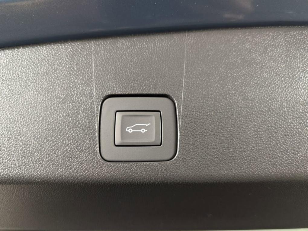 new 2026 Buick Encore GX car, priced at $33,913