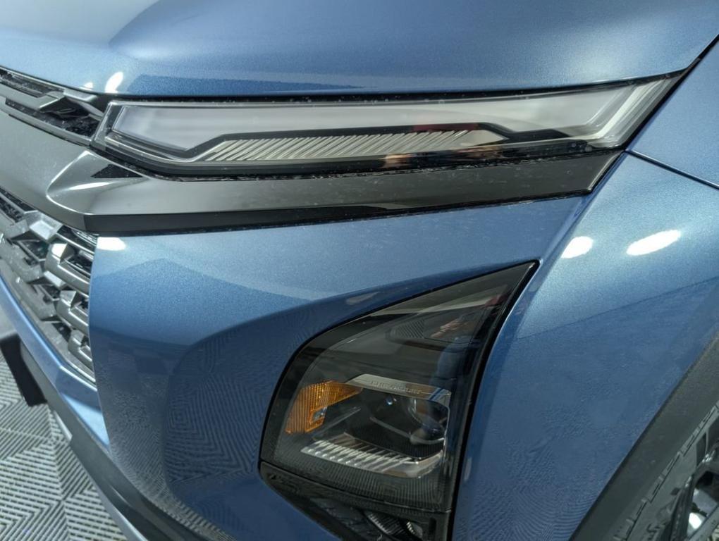 new 2025 Chevrolet Equinox car, priced at $35,219