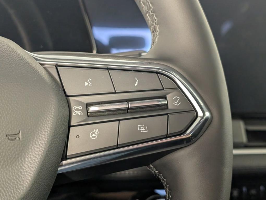new 2025 Chevrolet Equinox car, priced at $35,219