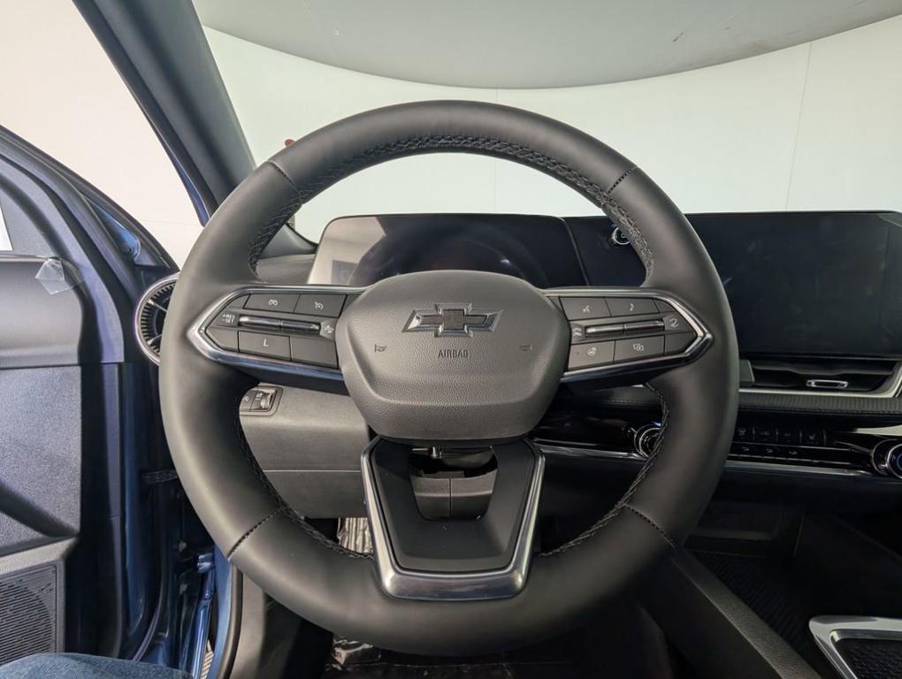 new 2025 Chevrolet Equinox car, priced at $35,219