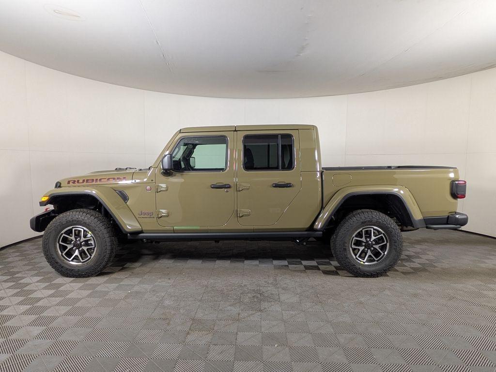 new 2025 Jeep Gladiator car