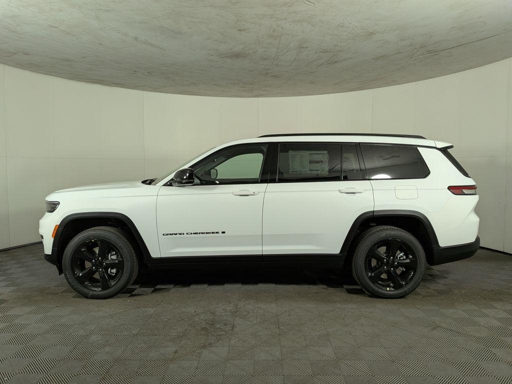 new 2025 Jeep Grand Cherokee L car, priced at $46,631