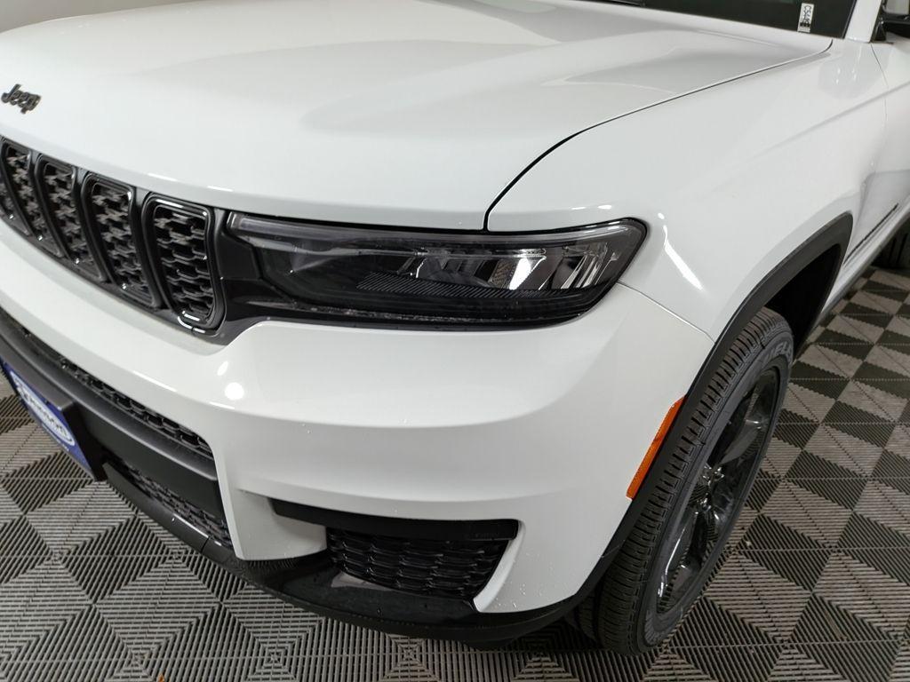 new 2025 Jeep Grand Cherokee L car, priced at $46,631