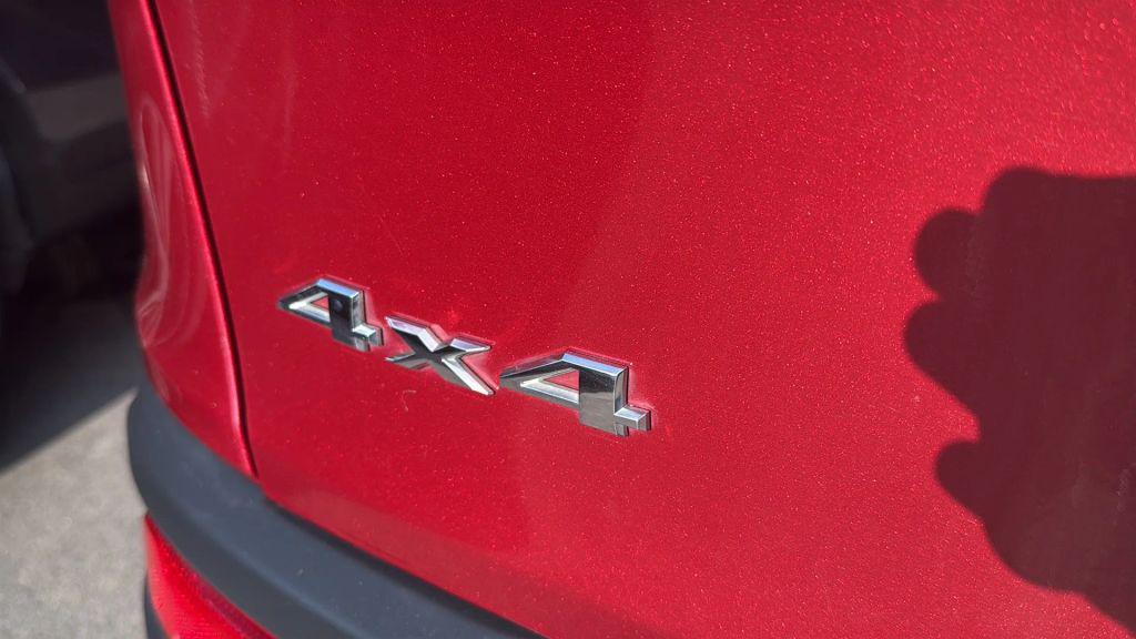 used 2016 Jeep Cherokee car, priced at $11,999