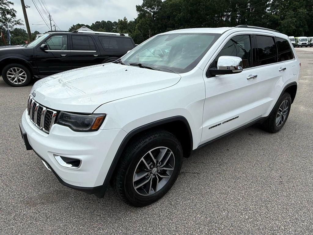 used 2017 Jeep Grand Cherokee car, priced at $11,999