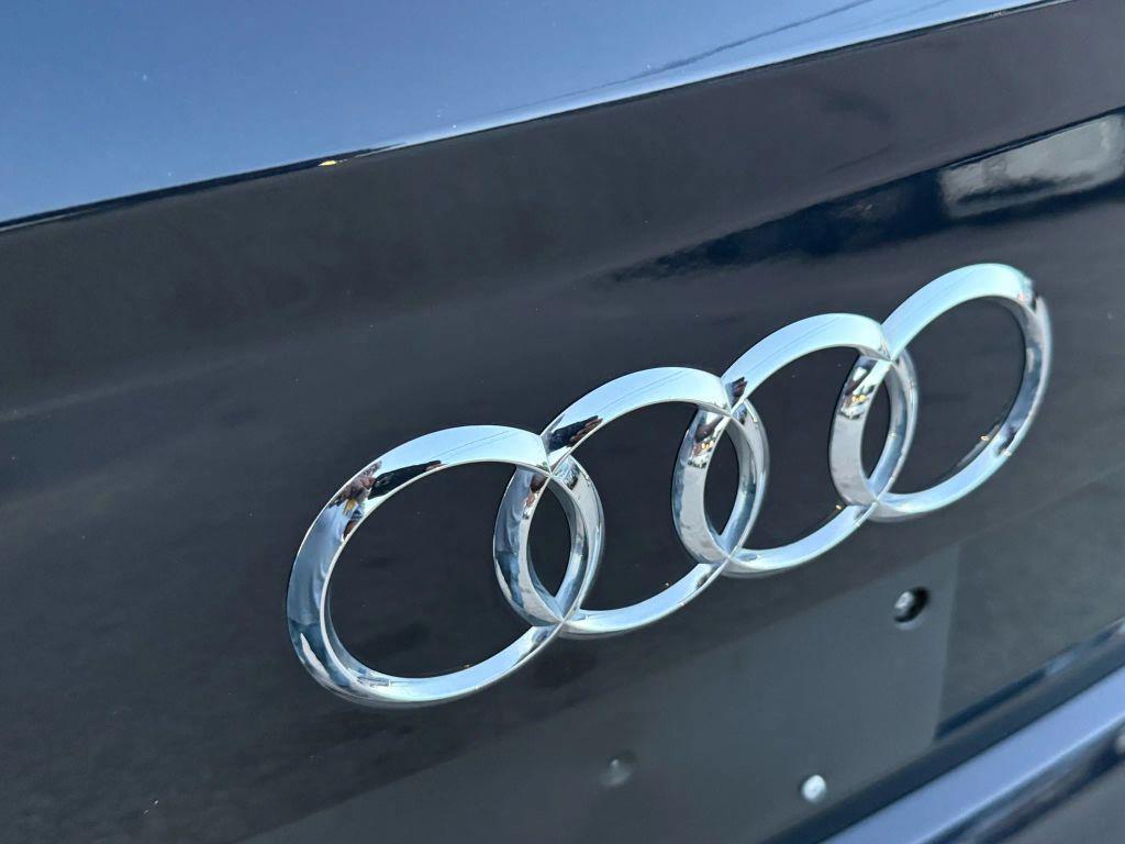 used 2017 Audi Q7 car, priced at $13,899