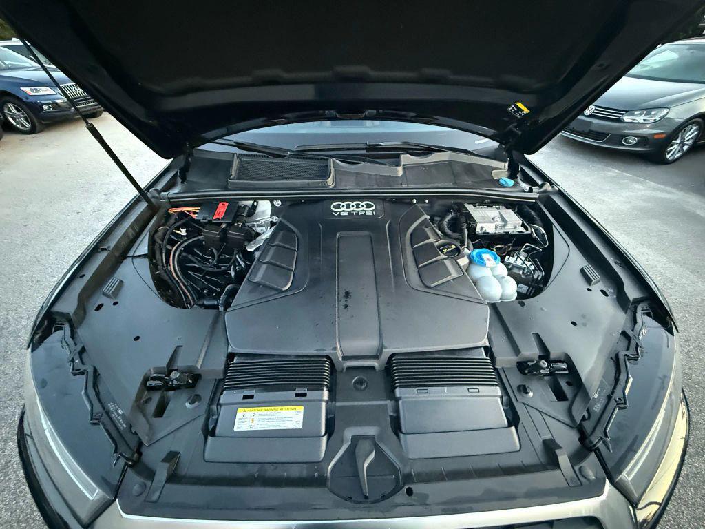used 2017 Audi Q7 car, priced at $13,899
