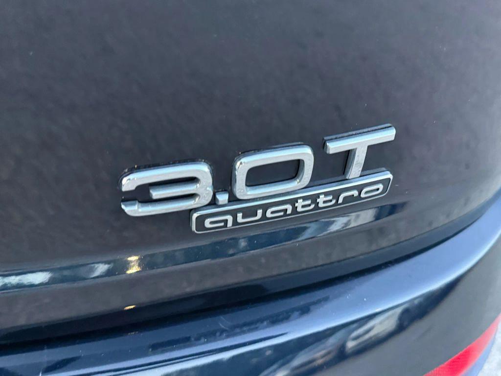 used 2017 Audi Q7 car, priced at $13,899