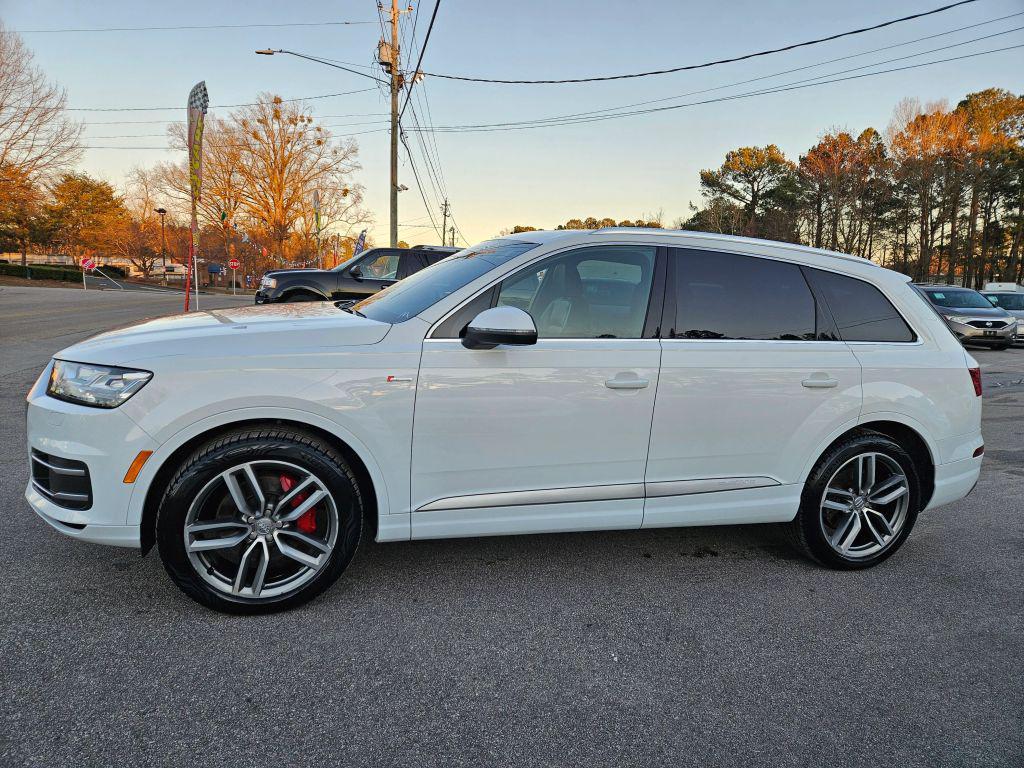 used 2017 Audi Q7 car, priced at $14,999