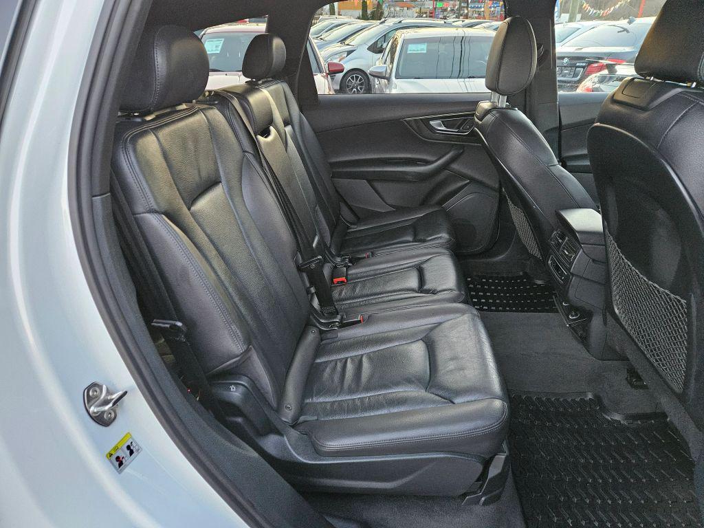 used 2017 Audi Q7 car, priced at $14,999