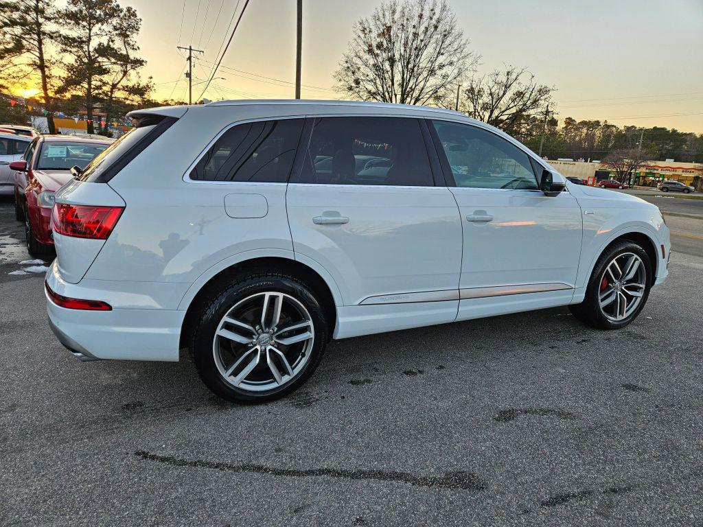 used 2017 Audi Q7 car, priced at $14,999