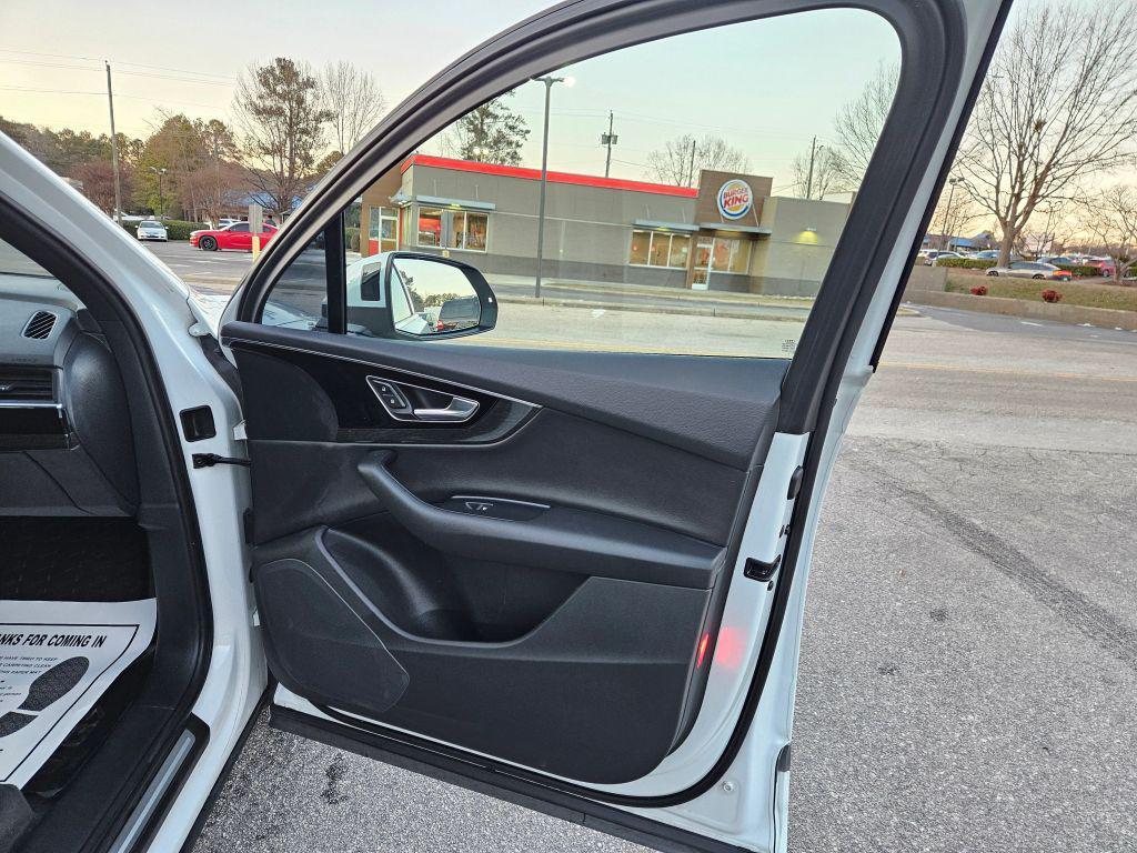 used 2017 Audi Q7 car, priced at $14,999