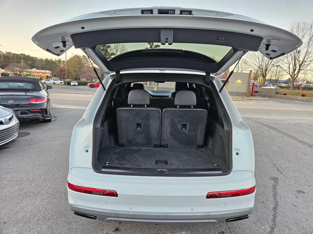 used 2017 Audi Q7 car, priced at $14,999
