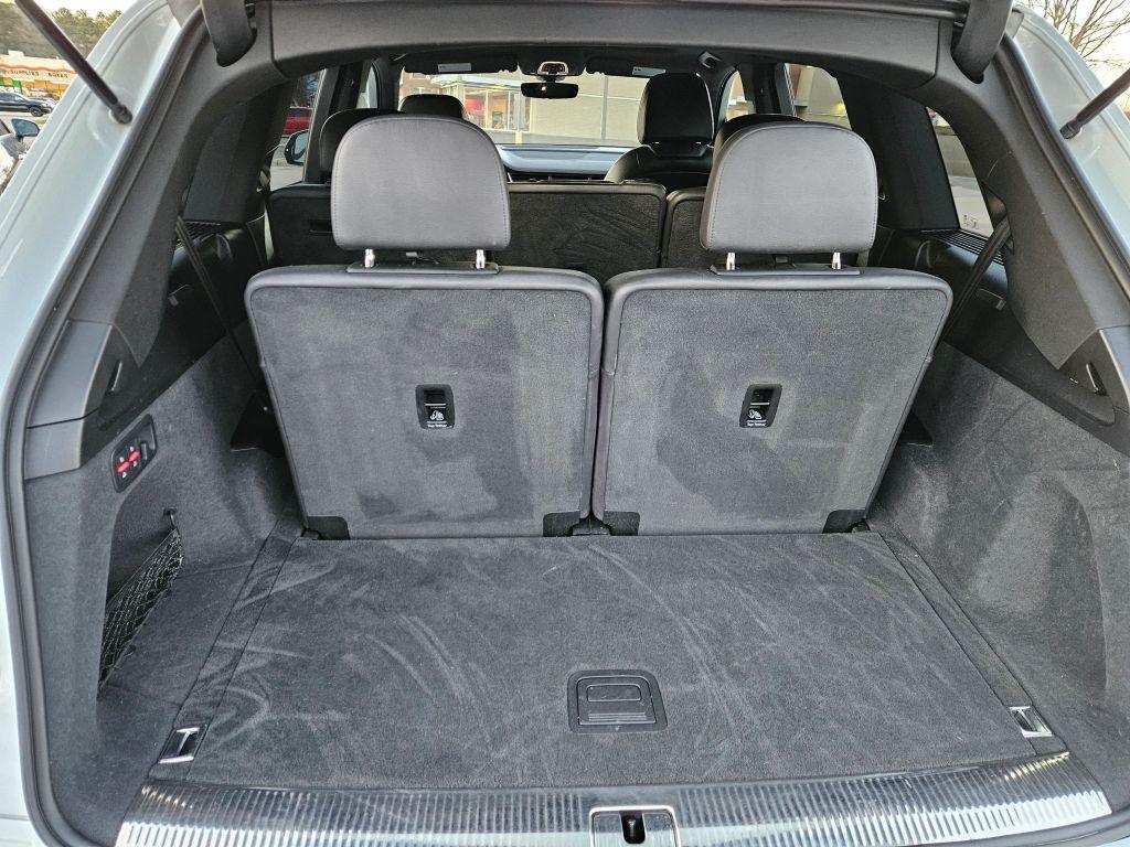 used 2017 Audi Q7 car, priced at $14,999