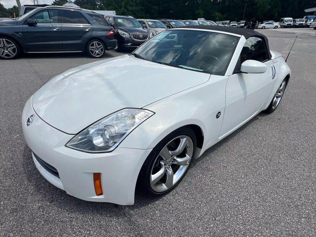 used 2009 Nissan 350Z car, priced at $10,499