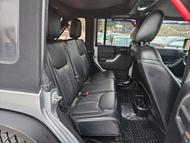 used 2015 Jeep Wrangler Unlimited car, priced at $15,999