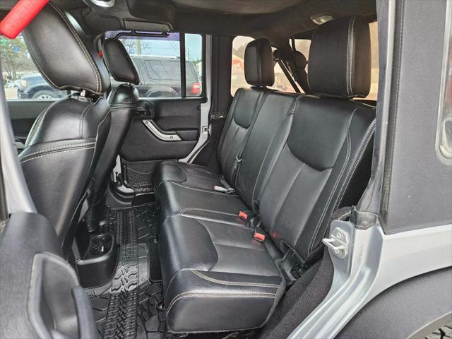 used 2015 Jeep Wrangler Unlimited car, priced at $15,999