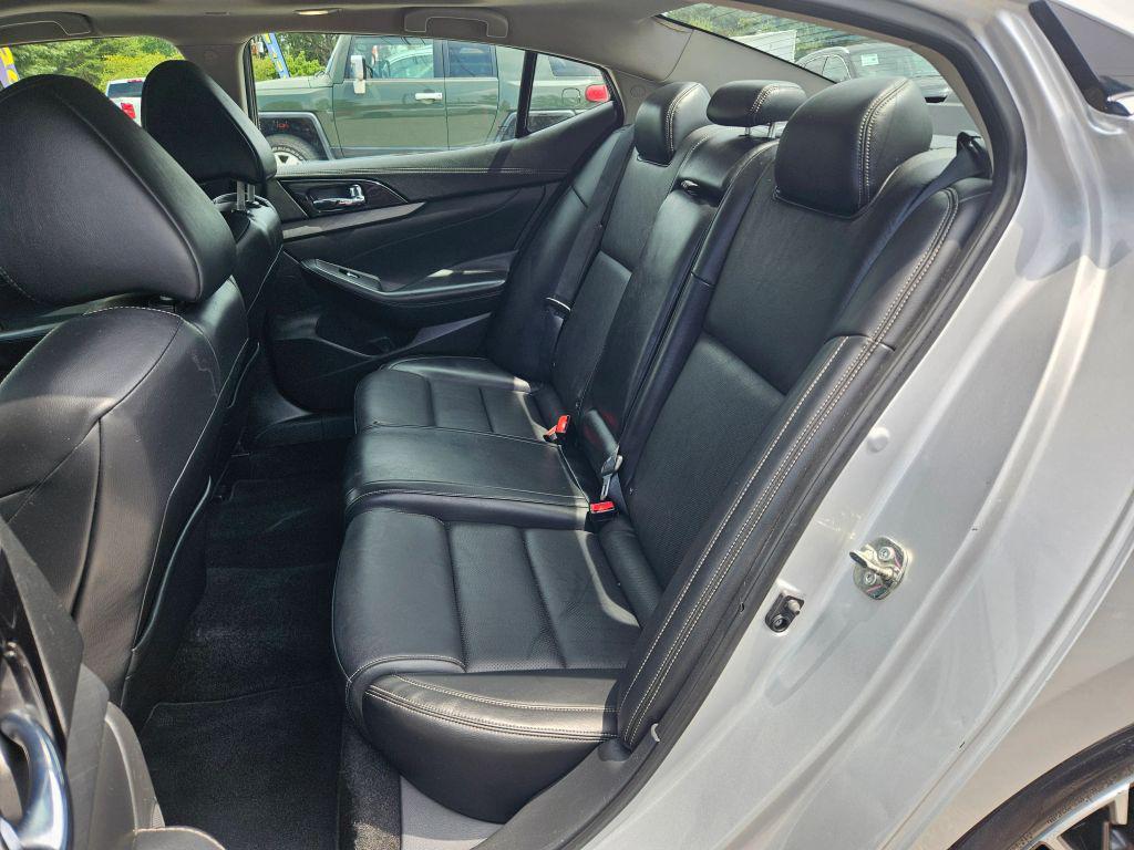 used 2016 Nissan Maxima car, priced at $10,999