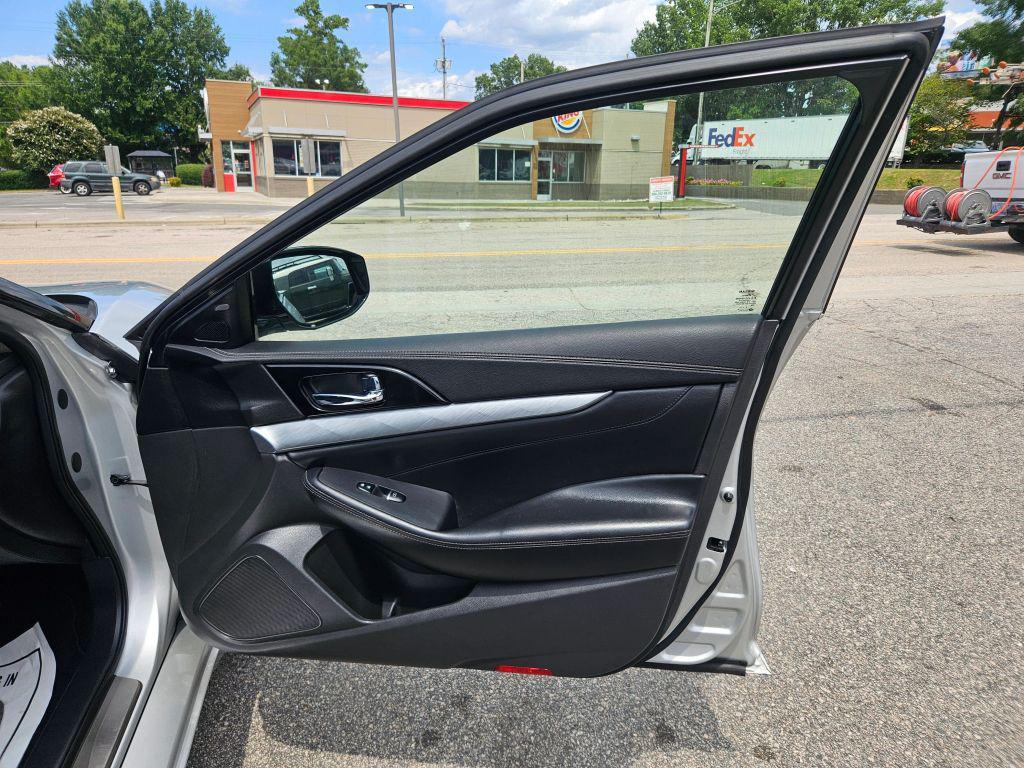 used 2016 Nissan Maxima car, priced at $10,999