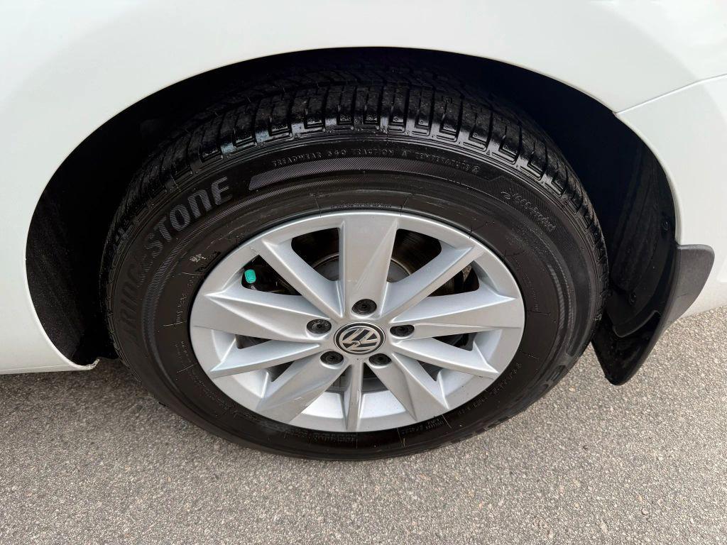 used 2017 Volkswagen Golf SportWagen car, priced at $12,490