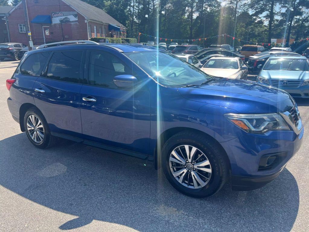 used 2020 Nissan Pathfinder car, priced at $11,298