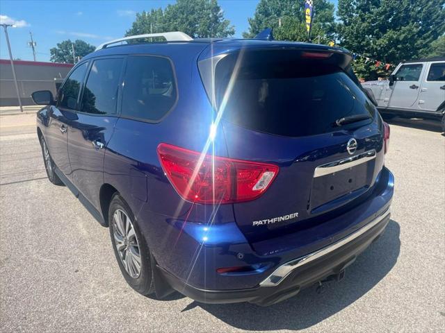 used 2020 Nissan Pathfinder car, priced at $12,299