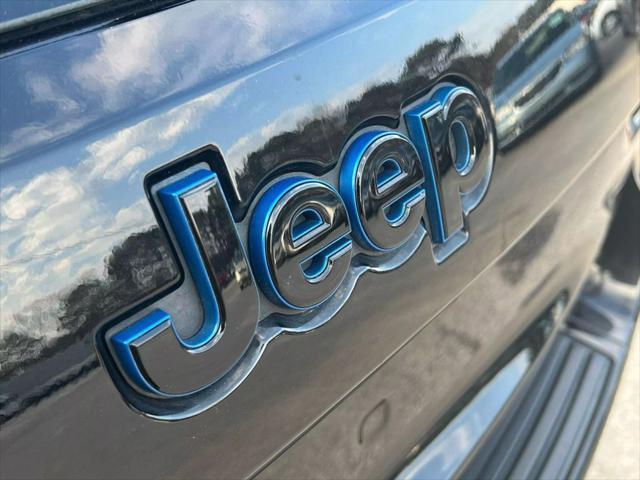 used 2018 Jeep Grand Cherokee car, priced at $16,499