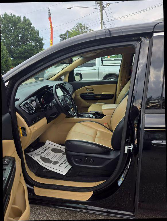 used 2016 Kia Sedona car, priced at $11,999