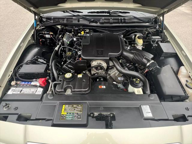 used 2004 Mercury Grand Marquis car, priced at $7,499
