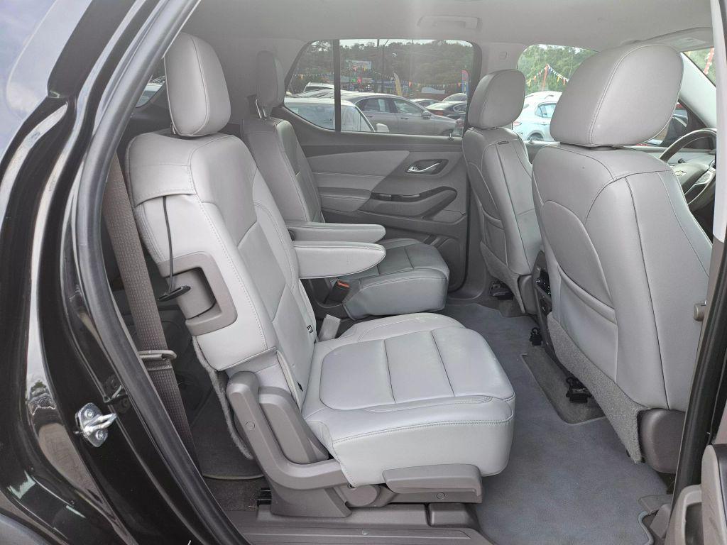 used 2018 Chevrolet Traverse car, priced at $12,499