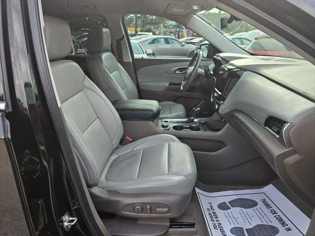 used 2018 Chevrolet Traverse car, priced at $12,999