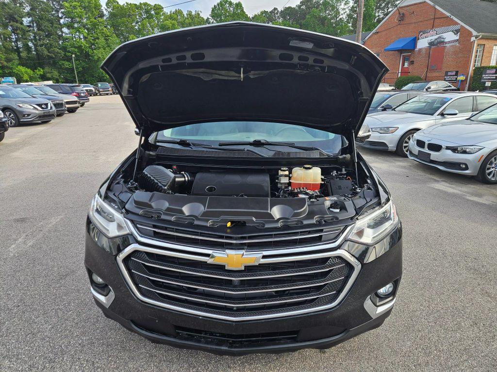used 2018 Chevrolet Traverse car, priced at $12,499