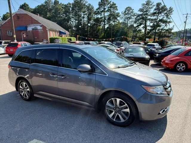 used 2017 Honda Odyssey car, priced at $13,999