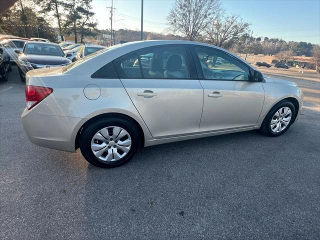used 2014 Chevrolet Cruze car, priced at $6,999