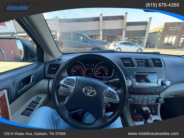 used 2011 Toyota Highlander car, priced at $11,987