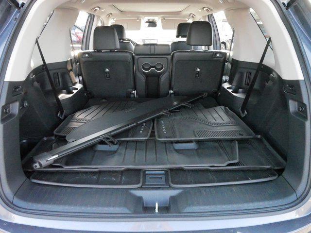 used 2025 Honda Pilot car, priced at $41,995