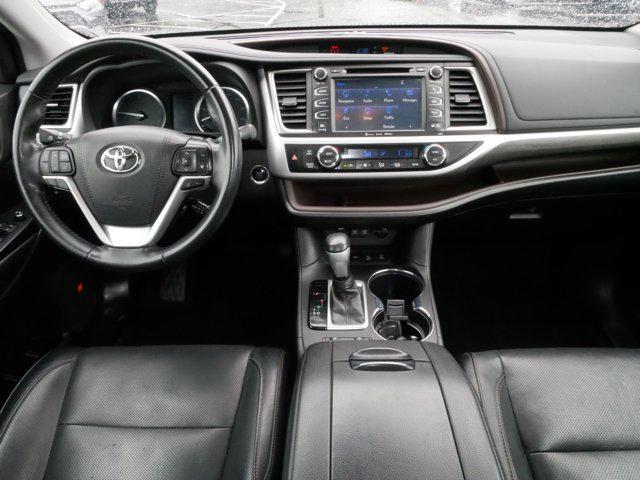 used 2019 Toyota Highlander car, priced at $29,995