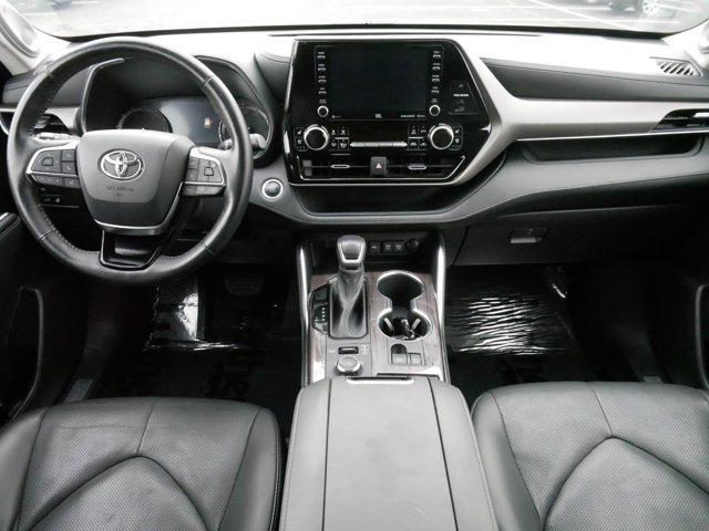 used 2021 Toyota Highlander car, priced at $36,491