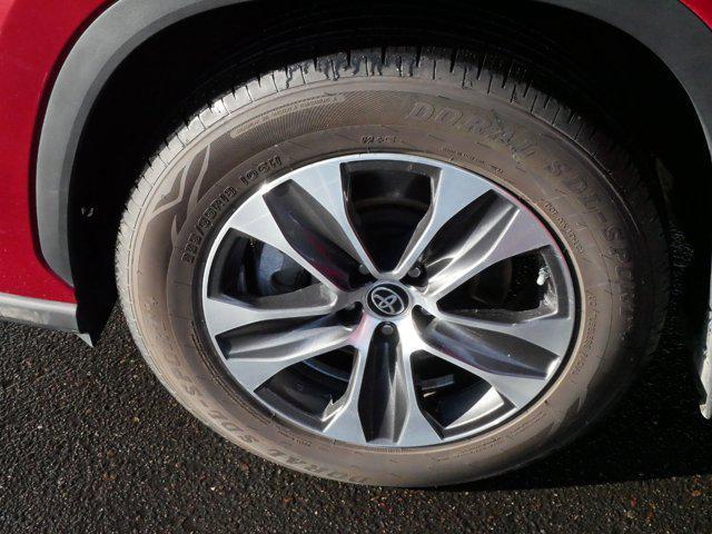 used 2023 Toyota Highlander car, priced at $39,798